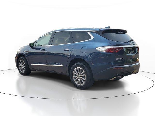 Buick Enclave  2023