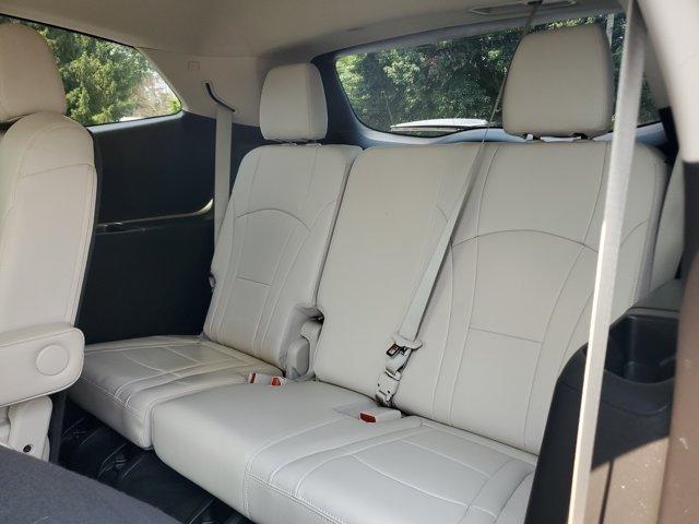 Buick Enclave  2023