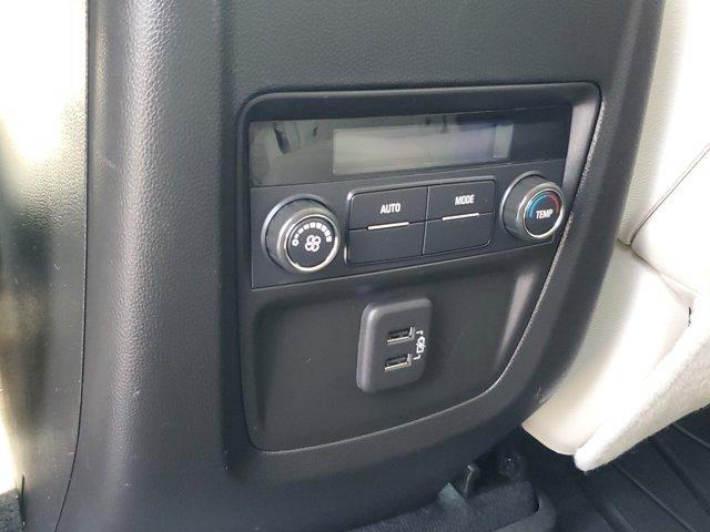 Buick Enclave  2023