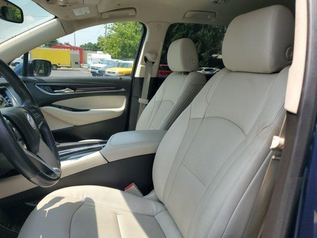 Buick Enclave  2023
