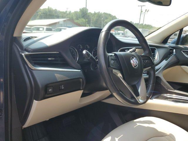 Buick Enclave  2023