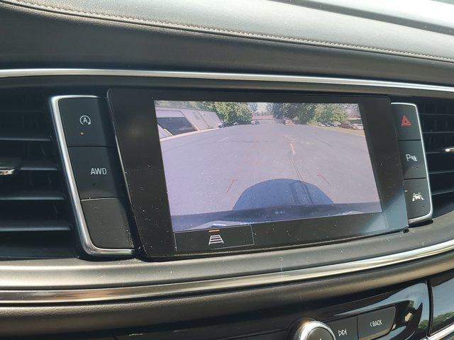 Buick Enclave  2023