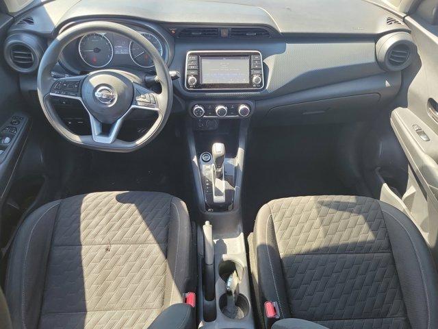 Nissan Kicks  2021