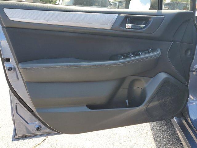 Subaru Legacy  2016
