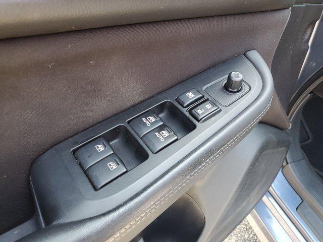 Subaru Legacy  2016