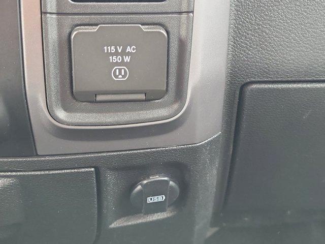 RAM 1500 Classic  2023
