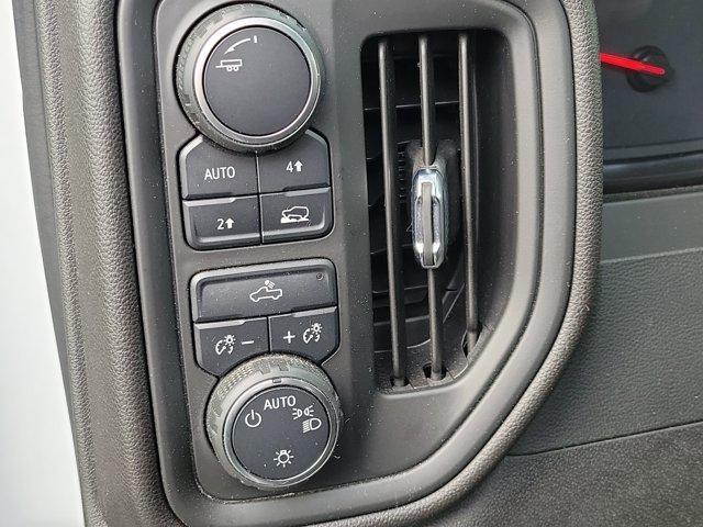 Chevrolet Silverado 1500  2023