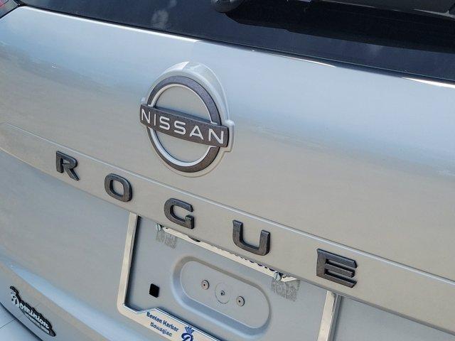 Nissan Rogue  2024