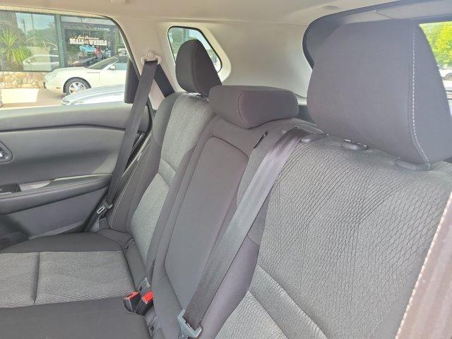 Nissan Rogue  2024