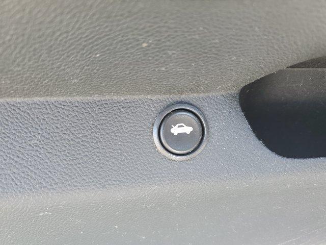 Chevrolet Camaro  2013