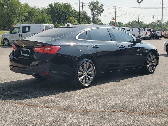 Chevrolet Malibu  2016