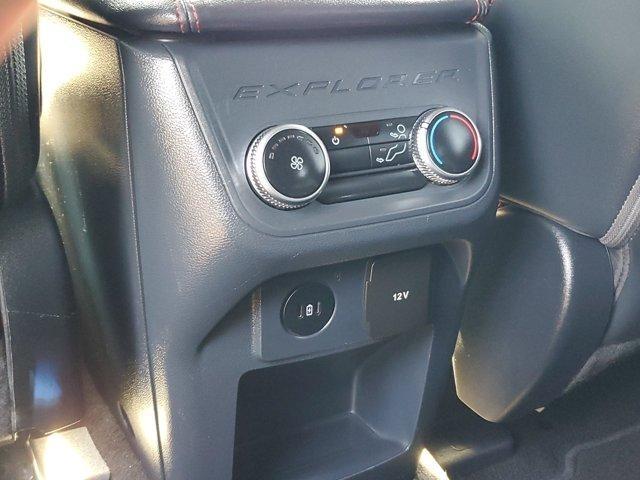 Ford Explorer  2025