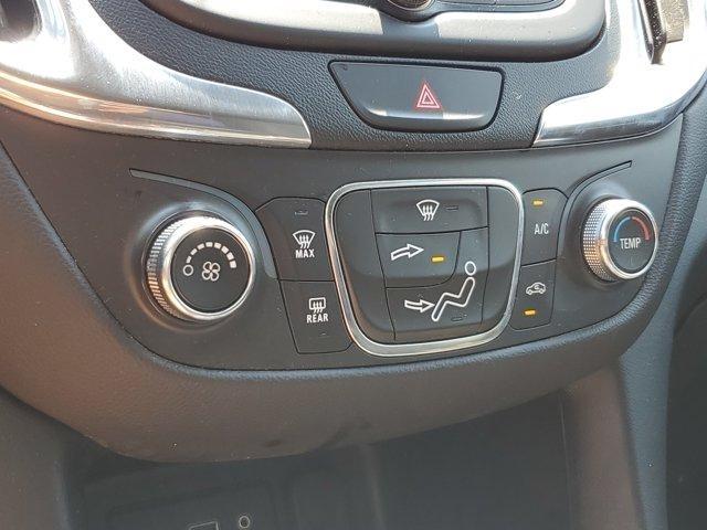 Chevrolet Equinox  2021