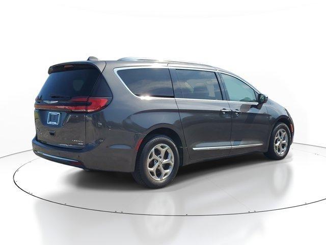 Chrysler Pacifica  2021