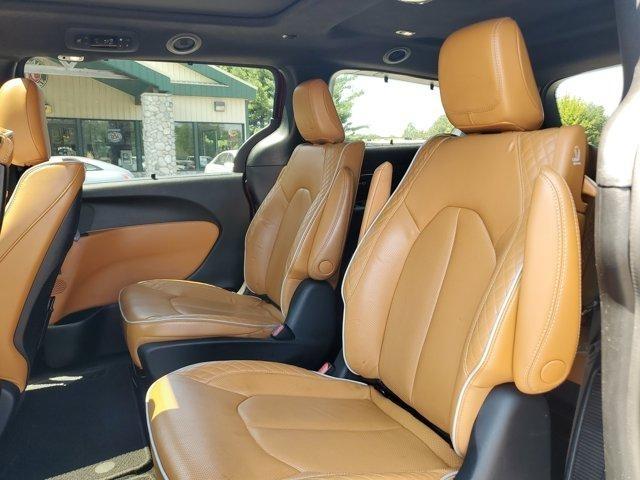 Chrysler Pacifica  2023
