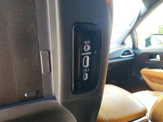 Chrysler Pacifica  2023