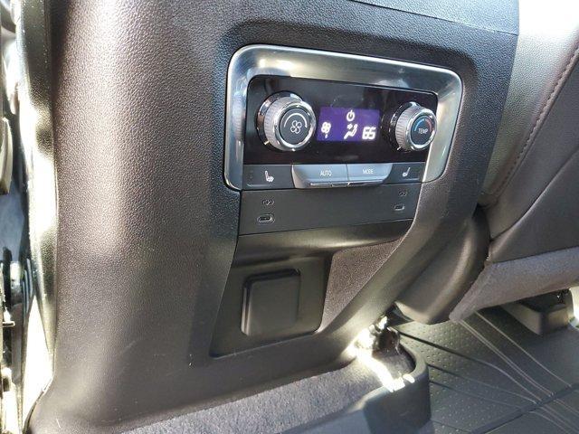 Chevrolet Tahoe  2025