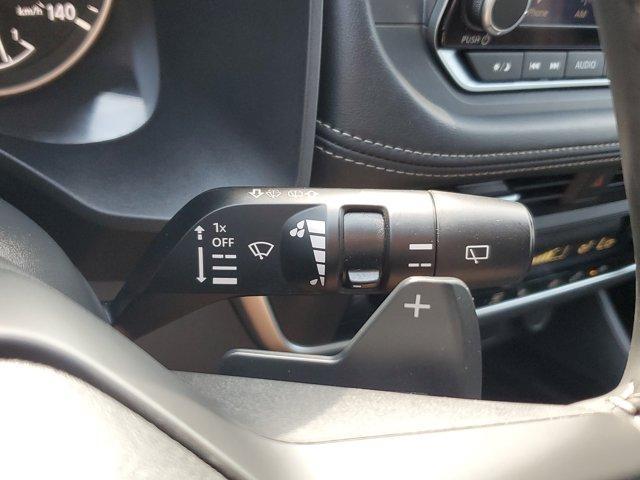 Nissan Rogue  2025