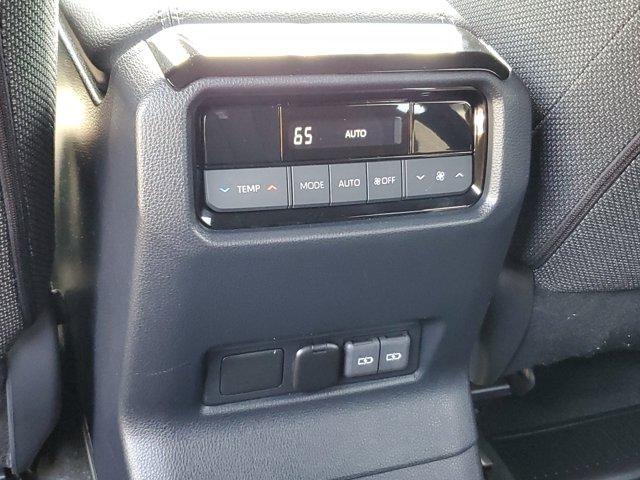 Toyota Land Cruiser  2025