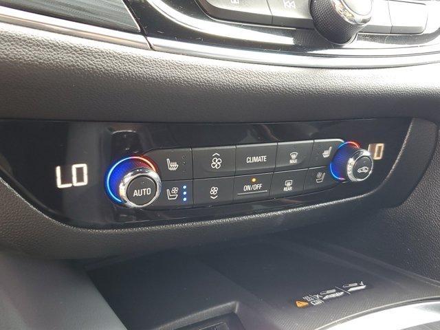 Buick Enclave  2024