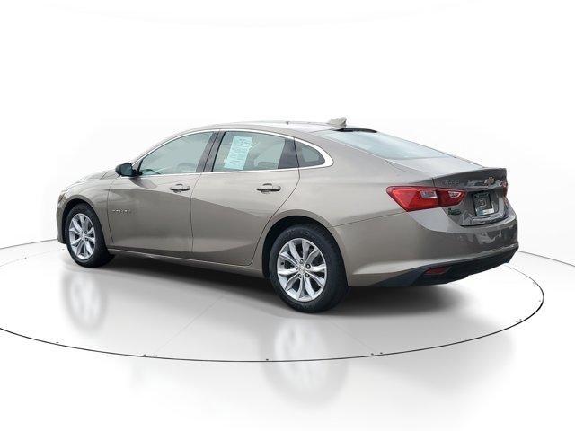 Chevrolet Malibu photo 3