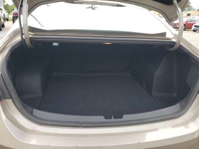 Chevrolet Malibu photo 7