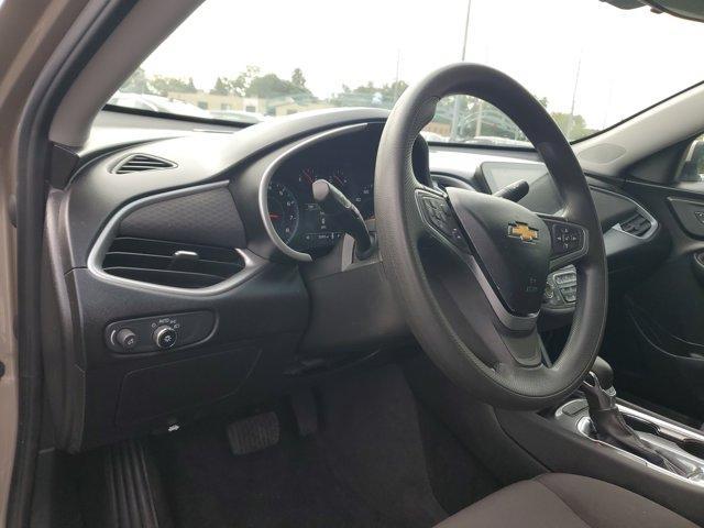 Chevrolet Malibu photo 14