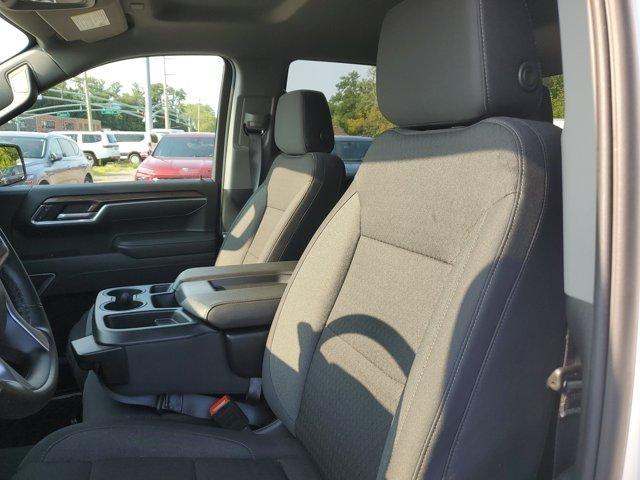 Chevrolet Silverado 1500  2025