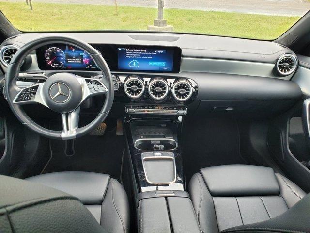 Mercedes-Benz CLA-Class  2025