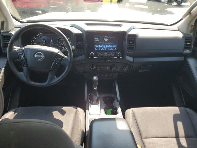Nissan Frontier  2022