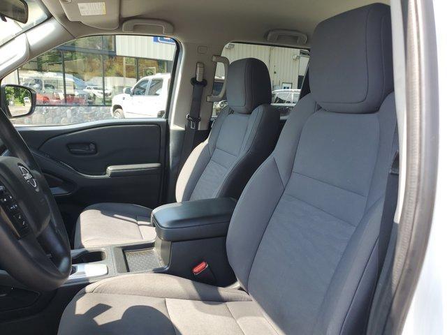 Nissan Frontier  2022