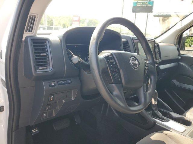 Nissan Frontier  2022