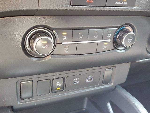 Nissan Frontier  2022