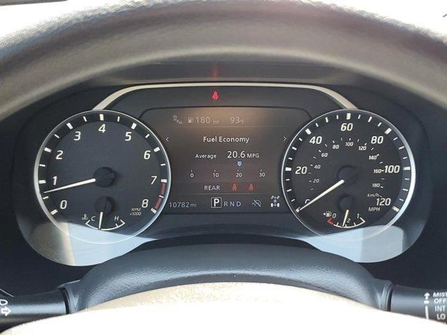 Nissan Frontier  2026