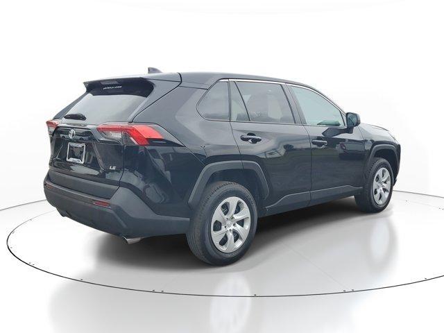 Toyota RAV4  2025