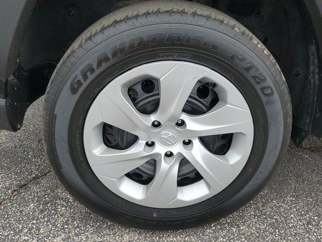 Toyota RAV4  2025