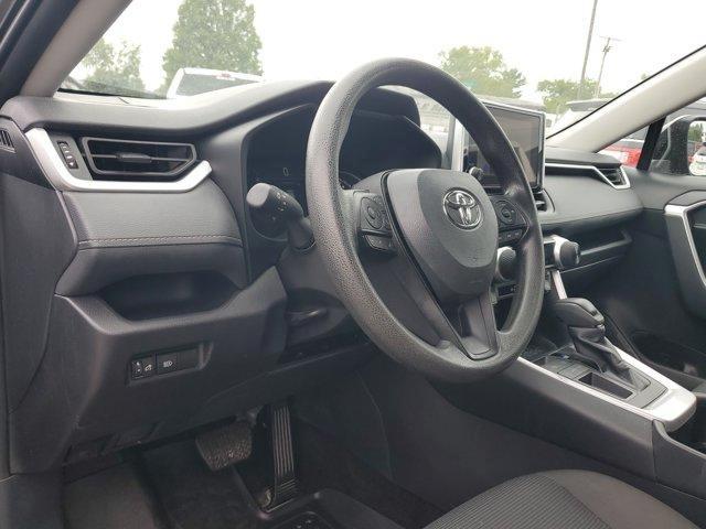 Toyota RAV4  2025