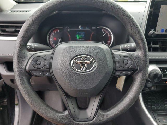 Toyota RAV4  2025