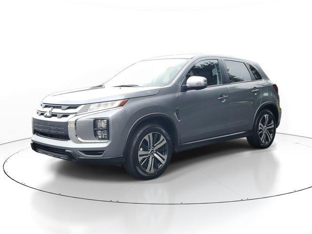 Mitsubishi Outlander Sport  2025