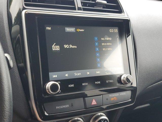 Mitsubishi Outlander Sport  2025