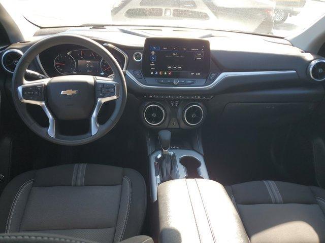Chevrolet Blazer photo 9