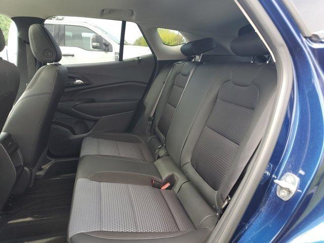 Chevrolet Trax photo 8