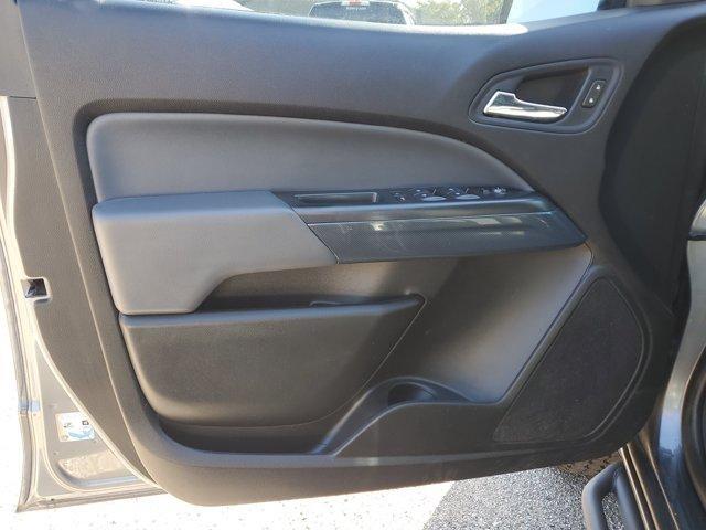 Chevrolet Colorado photo 12