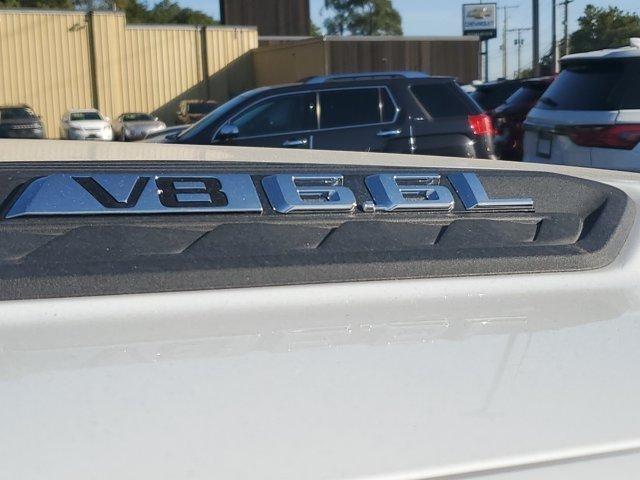 Chevrolet Silverado HD photo 6