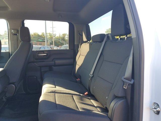Chevrolet Silverado HD photo 8