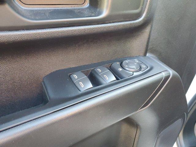Chevrolet Silverado HD photo 11