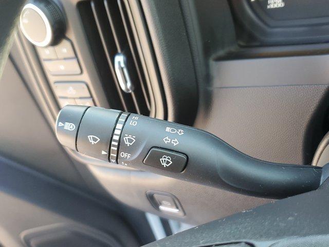 Chevrolet Silverado HD photo 25