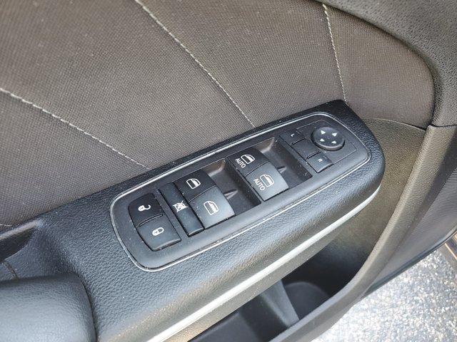 Dodge Charger photo 12