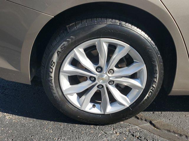 Chevrolet Malibu photo 5
