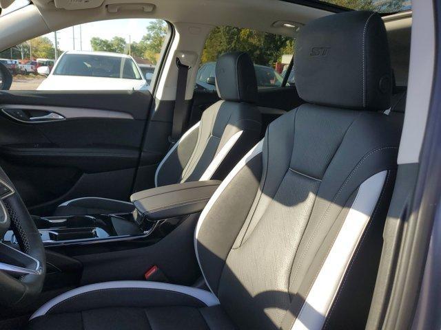 Buick Envision photo 15